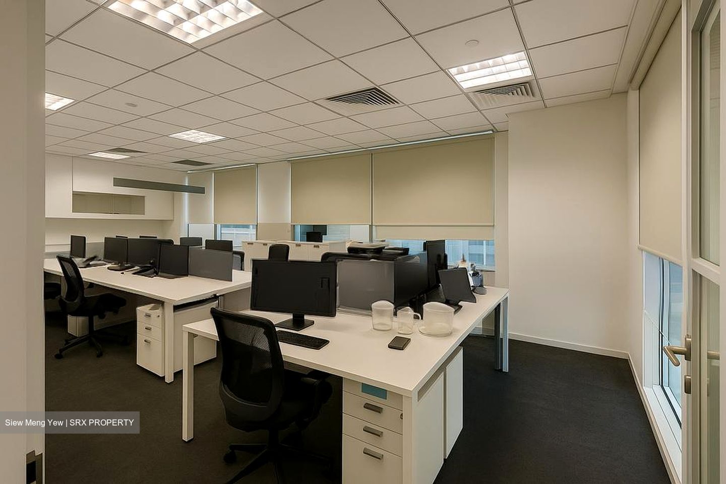 Sbf Center (D1), Office #496029031